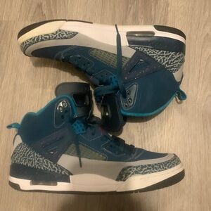 Jordan Spizike- Space Blue (Rare)